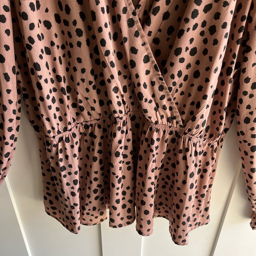 SHEIN dark pink animal print long sleeve wrap blouse with peplum accent - Picture 2 of 5
